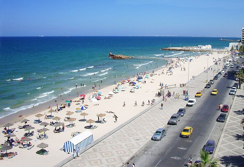 Turizem je zelo pomembna dejavnost v Tuniziji