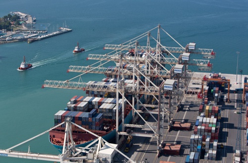 Zabojniški terminal v Luki Koper